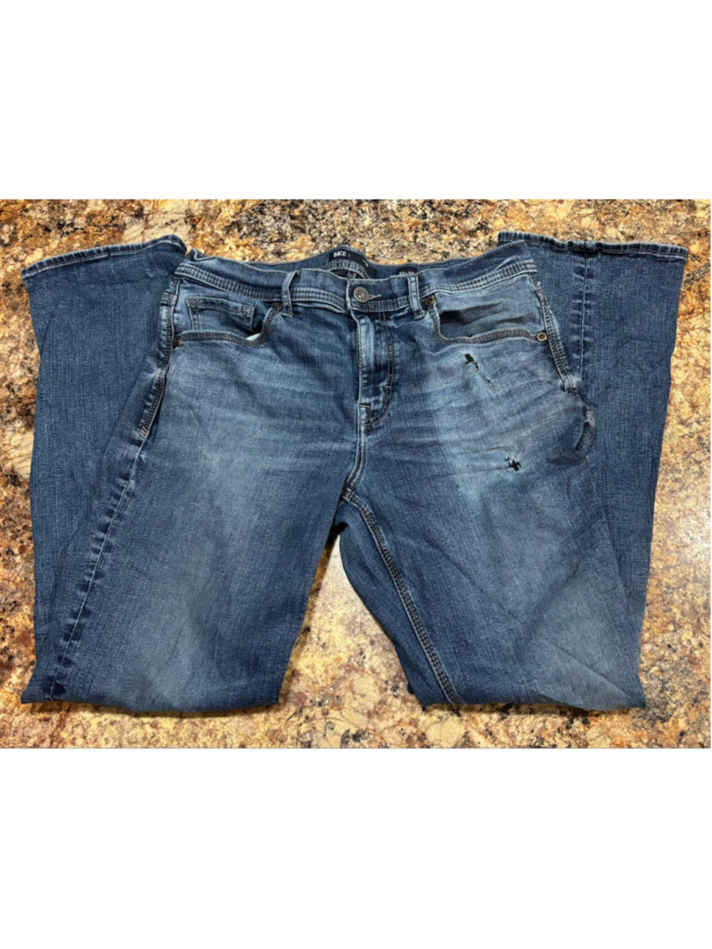 BKE Tyler Distressed Jeans 33x32